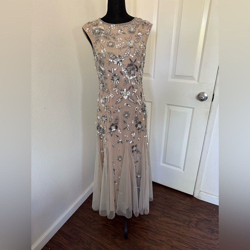 Adrianna Papell Size 8 Beaded Mesh Ankle Dress